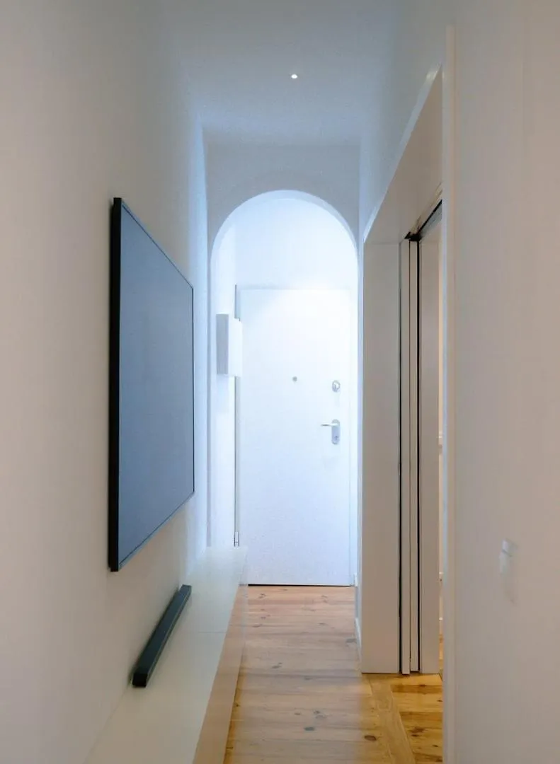 Charming 1-Bedroom Apartment In The Heart Of Graca | By Airnest Lisboa