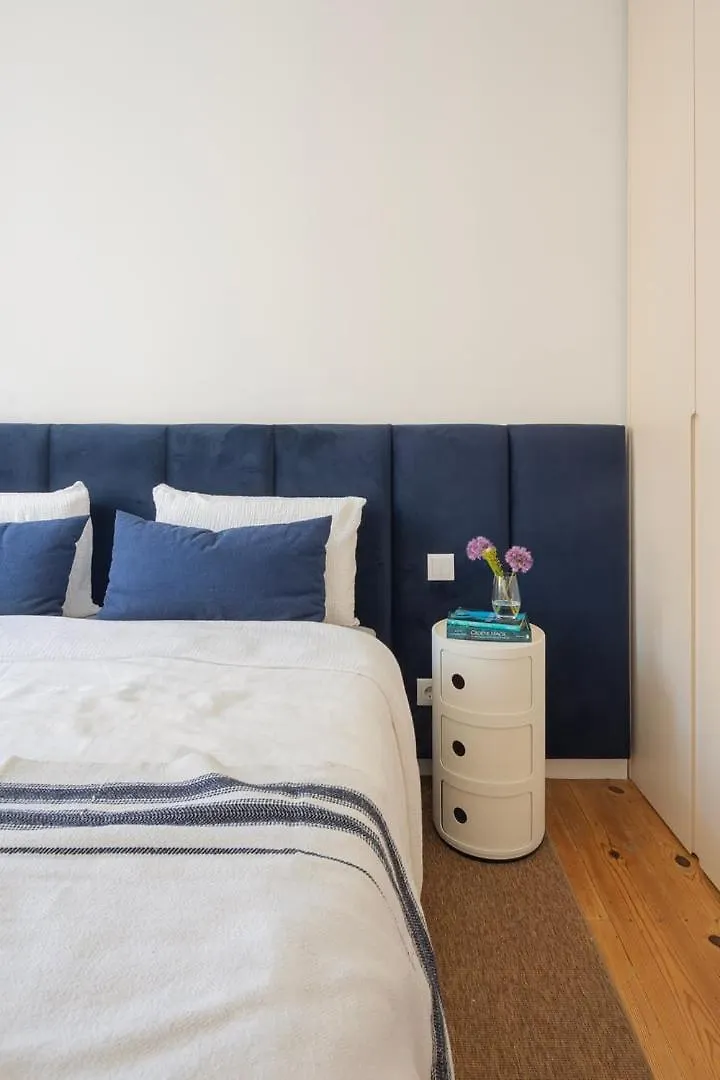 Charming 1-Bedroom Apartment In The Heart Of Graca | By Airnest Lisboa